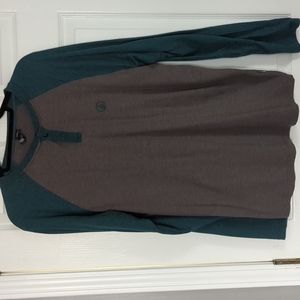 Size LG Volcom Grey and Teal Long sleeve T shirt